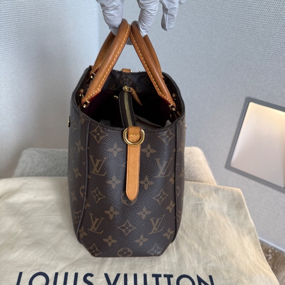 LOUIS VUITTON MONOGRAM MONTAIGNE BB CROSS BODY HANDBAG - Picture 6 of 12